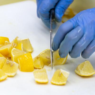 ふるさと納税 上島町 【お試し】瀬戸内産　カットレモン 冷凍　200g×3パック【2026年2月中旬〜順次発送】数量限定 |  | 03