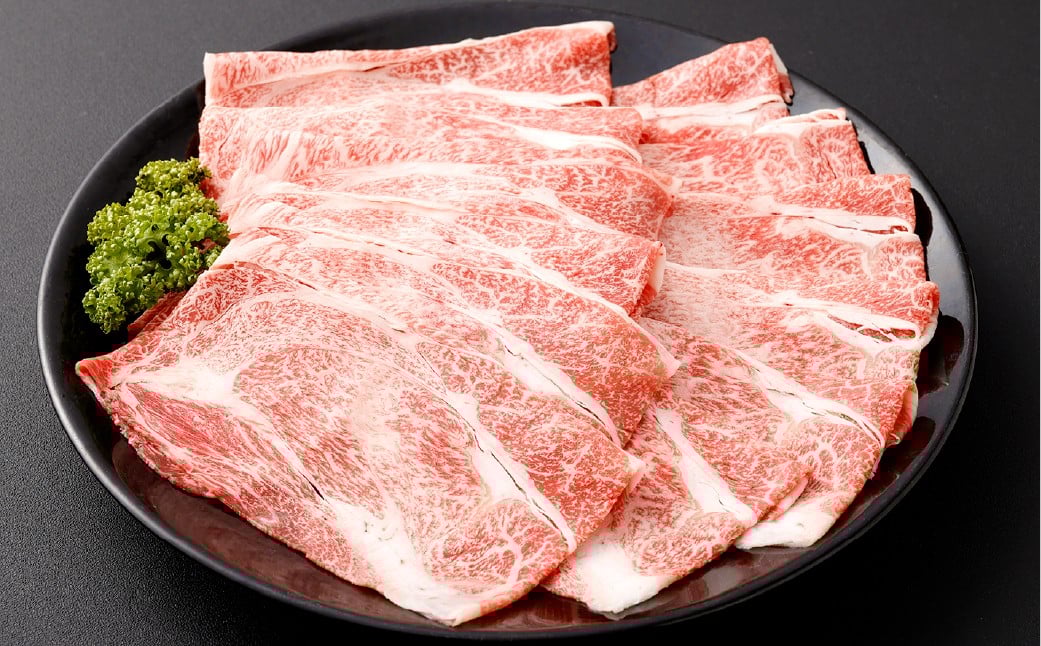 
            なぎビーフ（肩ロース）すきやき・しゃぶしゃぶ用 スライス 約500g（約500g×1） 肉 お肉 牛肉 牛 すき焼き 冷凍 岡山県 倉敷市
          