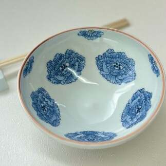 有田焼 手描きボタン柄 中鉢 【起山窯】食器 器 うつわ 鉢 呉須 染付 A20-559_イメージ2