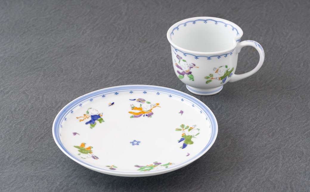 
G168p 〈平戸藤祥五光窯〉色絵唐子モーニングセット
