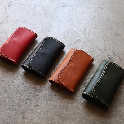 ふるさと納税 長岡京市 カードが入る 三つ折りキーケース 【レッド】  栃木レザー 本革 |  | 03