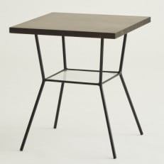 和歌山県海南市　無垢材を使ったサイドテーブル　D480×W480×H545　天板ブラウン