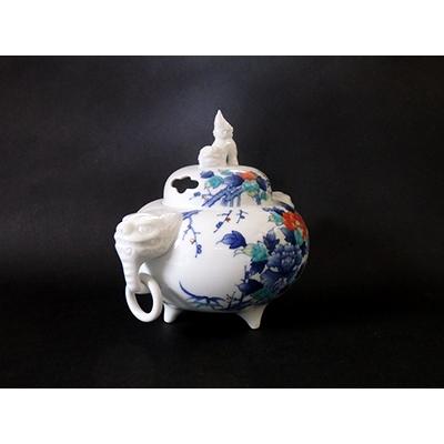 ふるさと納税 伊万里市 色鍋島牡丹文遊環香炉 |  | 01