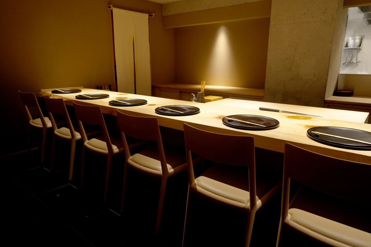 東京・赤坂／【ミシュラン2025掲載店】「蟹づくしコース」乃木坂しん 京丹後ディナー（2名様）　食事券 チケット 料理店 AM00606