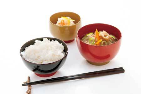 【ふるさと納税限定】aisomo cosomo 越前漆器キッズ2点セット 《飯椀》レッド×ベージュ /《小鉢》溜×オレンジ ツートンカラーのPOPな越前漆器＜100%天然漆＞【老舗塗師屋創業230年】