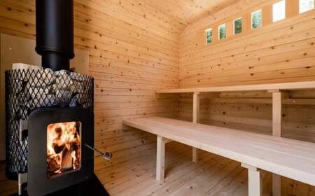 ランチ付き日帰り寄合いサウナ 平日 大人2名様利用 | つづやビレッジ M40S25