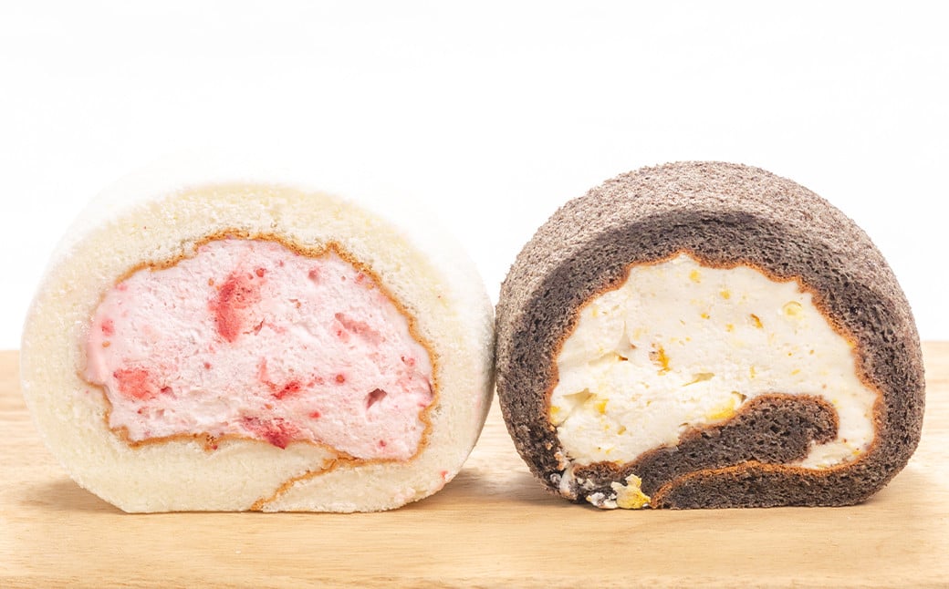 
            米粉のロールケーキ2本セット（いちご・みかん）
          