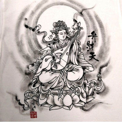 手描きTシャツ 仏画 弁財天 白 (半袖 Mサイズ)