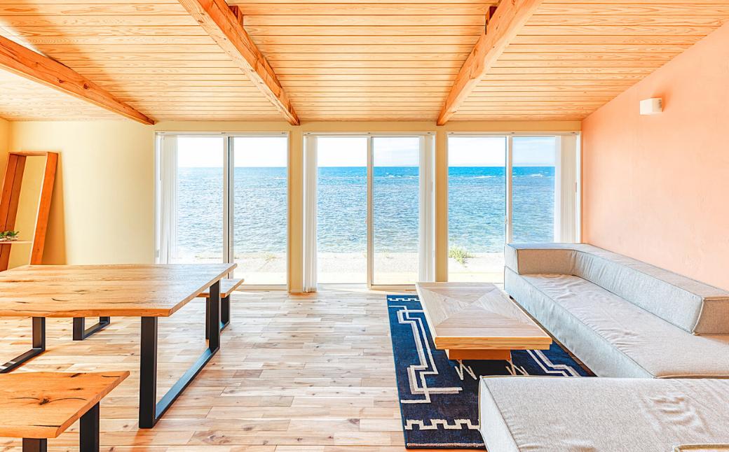 【日本海夕日ヴィラ One Story】宿泊割引チケット  24,000円 宿泊券 宿泊 旅行券 観光 旅行 ホテル 旅館 クーポン チケット トラベルクーポン トラベル 新潟県 出雲崎町