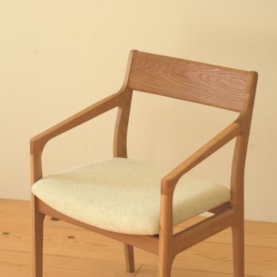 ふるさと納税 大川市 ダイニングチェア オーク無垢材 肘付 WAプラス(大川市) TS-10HO |  | 01