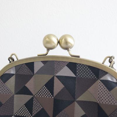 ふるさと納税 京都市 【AYANOKOJI】大玉がま口ハンドバッグ(帯地風車柄　珈琲) |  | 01