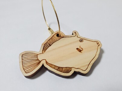 【カワハギ・ニッケル】11種から選べる ヒノキ薫る 魚のウッドキーホルダー