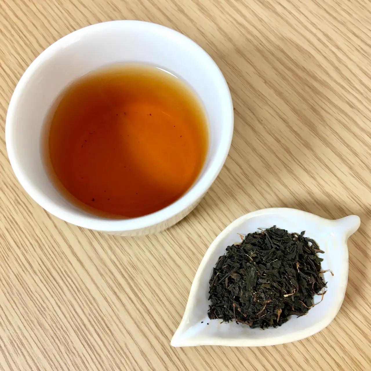 【R8年9月順次発送】中井侍紅茶を味わう 和風ライ麦100%パンと紅茶の詰め合わせ 【スパイスあり／やぶきた】