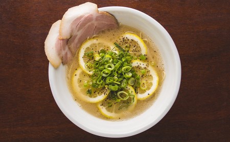 【女性に大人気♪】レモンとんこつラーメン 3食分（自家製生麺＆特製スープ）