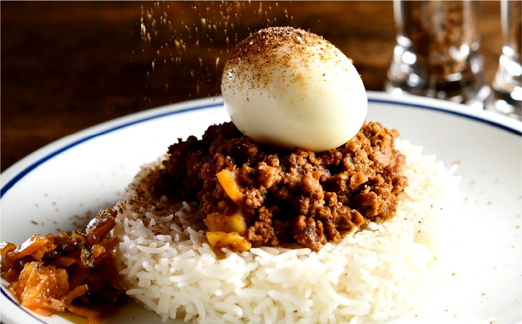 カリーショップくじら お食事券  【 3000円 分 】