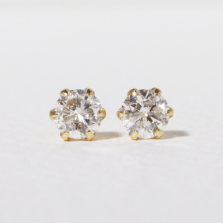 
K18　一粒天然ダイヤモンド　スタッドピアス　0.40ct　5pe040　[山梨 ダイヤモンド ピアス ジュエリー]
