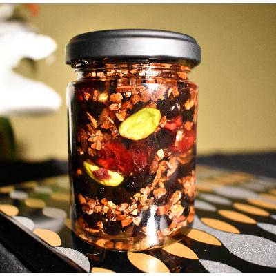 ふるさと納税 那智勝浦町 ナッツ・ドライフルーツの蜂蜜漬【峠プレミアム　玄(KURO)】峠の蜂蜜×ナッツ・ドライフルーツ |  | 01