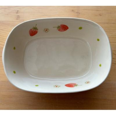 ふるさと納税 瀬戸市 【瀬戸焼】子供用食器セット(いちご)贈答品対応 |  | 02