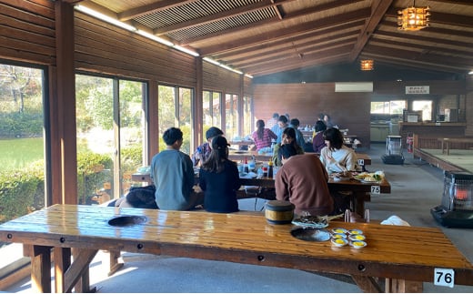 しい茸狩り ペアバーベキュー食事券 ( しい茸狩りと黒毛和牛・若鶏コースペア食事券 黒毛和牛75g・若鶏100ｇコース・焼き野菜・しい茸ご飯食べ放題 ) ふるさと納税 ふるさと 人気 おすすめ 送料無