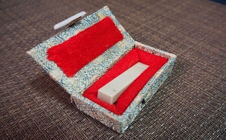 雅印（青田石）3分（7～10ｍｍ）箱入り　2文字まで