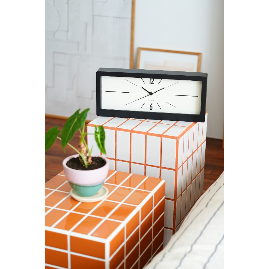 ＜Chambre＞LINEAR CLOCK ブラック