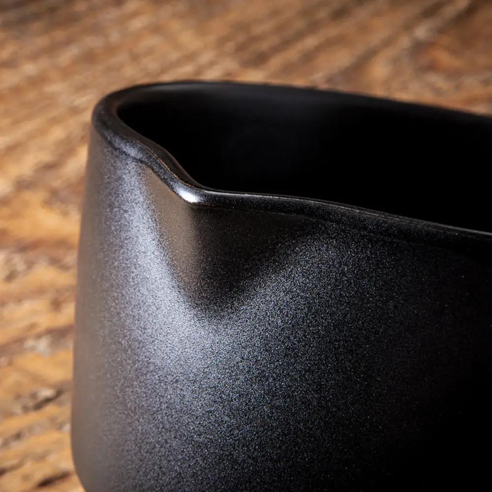 【萬古焼(ばんこやき)】Handmadeアート土鍋 弥生陶園　職人が一つ一つ丁寧に成形し焼き上げる、こだわりの土鍋ミルクパン　土鍋の国内生産80％のシェアを誇る伝統の萬古焼　TS-702　土鍋ミルクパ