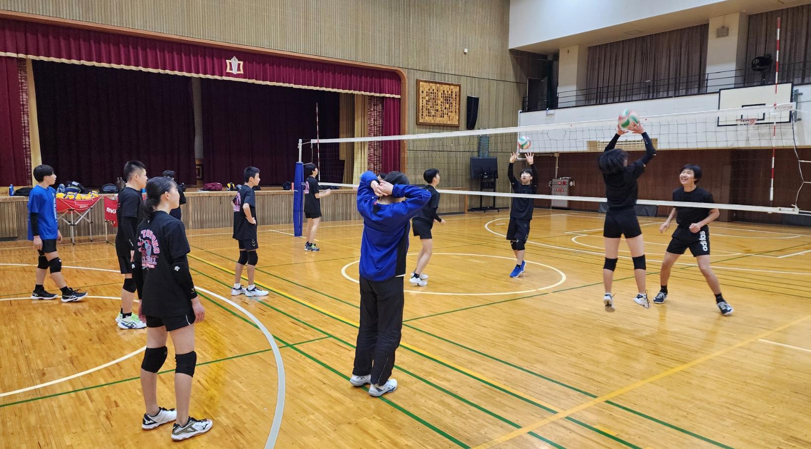 
            【返礼品なし】大阪府池田市 中学生の部活動の地域移行（学校応援使い道指定寄付）
          