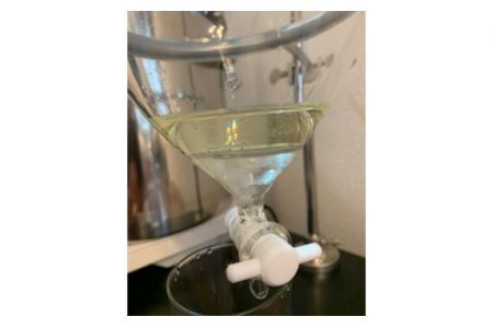 上質で芳醇な香り ラベンダー精油（エッセンシャルオイル）3ml 【アロマ リラックス アロマ リフレッシュ リラックス アロマ 感染予防対策 リフレッシュ リラックス 埼玉県 アロマ リラックス 久喜