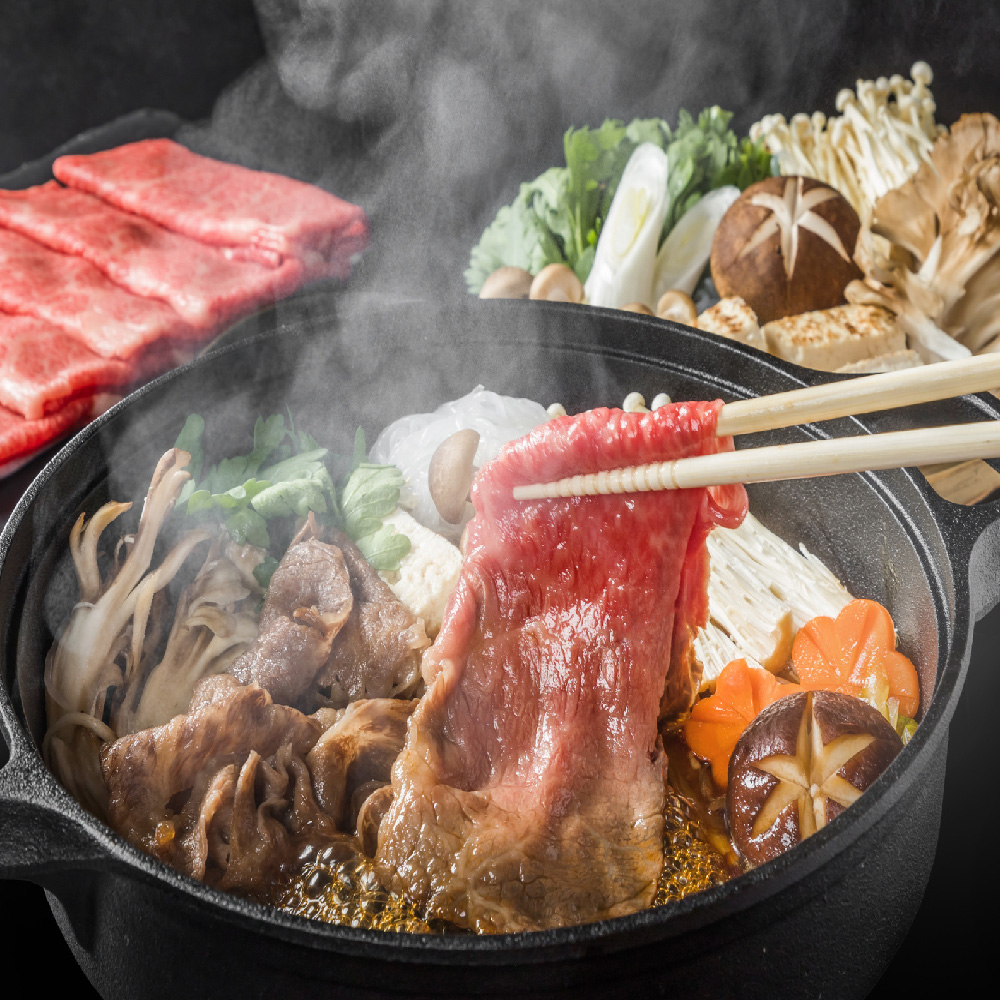 【3か月定期便】佐賀産和牛肩ロースしゃぶしゃぶすき焼き用 1.2kg(600g×2P)×3回【肉 牛肉 ブランド牛 黒毛和牛 ふるさと納税】(H112336)
