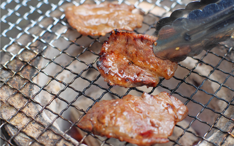 焼肉屋さん特製 焼肉屋さんの自慢の焼肉 500gセット（特製専用タレ1本付き） 牛肉 焼肉 焼き肉 カルビ タレ付き たれ おかず セット 500g