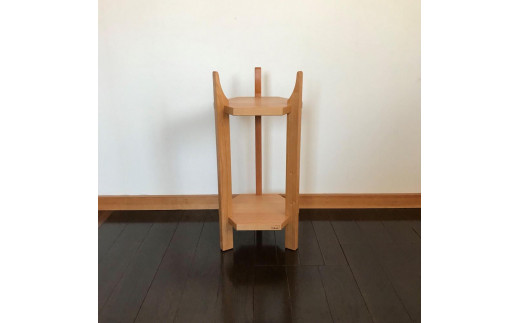 
                  【ロクカクカダイ：正六角形の3辺を支柱が支える構造の花台(プランタースタンド)】花台 植木鉢 フラワースタンド プランタースタンド サイドテーブル ナイトテーブル チェリー nove
                