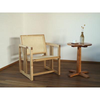 ふるさと納税 川越市 【UMEBACHI FURNITURE】 ラタンのイージーチェア　国産クリ材　籐張 【申込後生産】