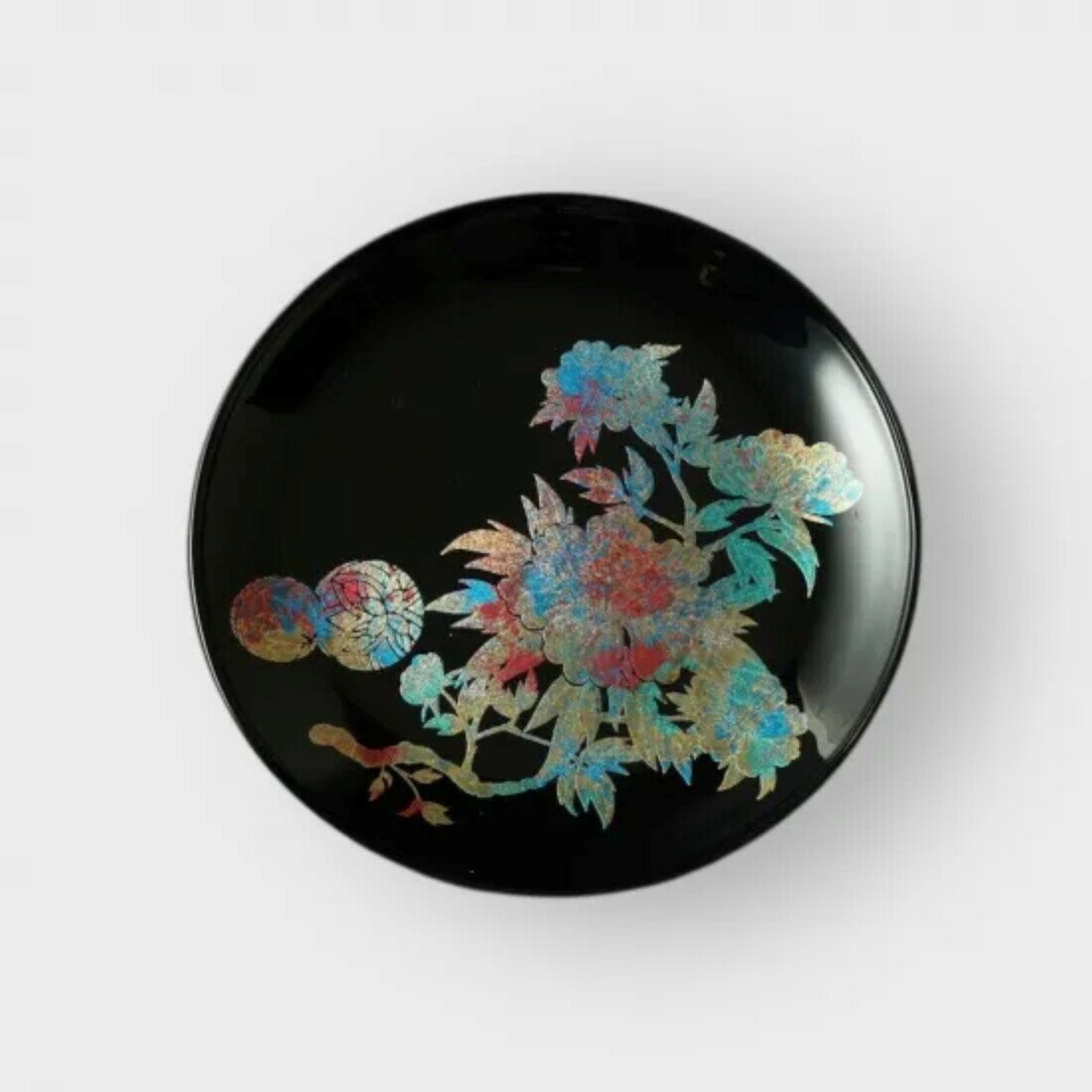 【ふるさと納税】丸小皿 手毬牡丹 漆黒 ［NF153］ | 食器 パーティ 漆器 工芸品 クラフト 民芸 人気 おすすめ 送料無料 ギフト プレゼント 贈り物