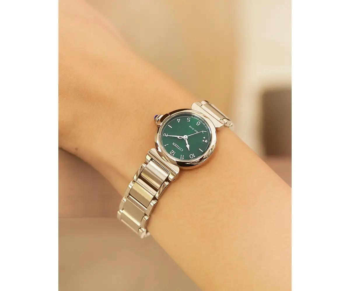 【CITIZEN】 シチズンL EM1130-83X