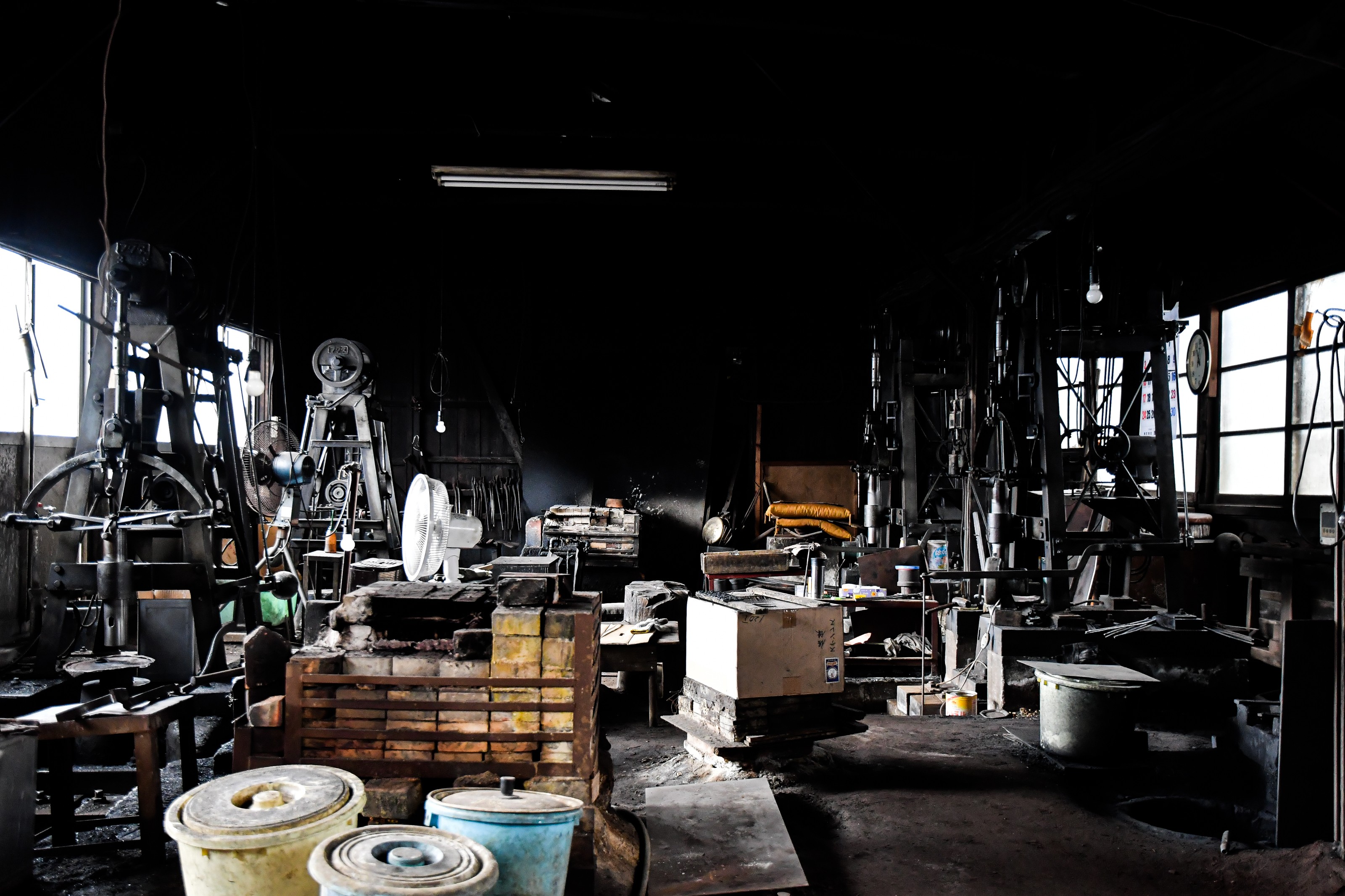 文化（三徳）(白紙2号ミガキ)選べるサイズ ＜石川刃物製作所＞【宮城県加美町】包丁 中新田打刃物  包丁 文化 三徳 職人