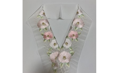 半衿 ピンク椿柄 刺繍篠原縫製半衿