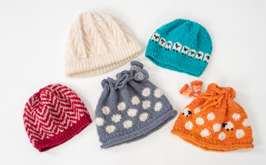 【北海道士別市】士別産羊毛　サフォーク手つむぎ手編み帽子【1組】