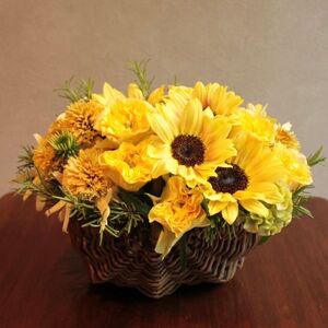 「MAKOTO OKUDOMI」季節のフラワーアレンジ【197001】