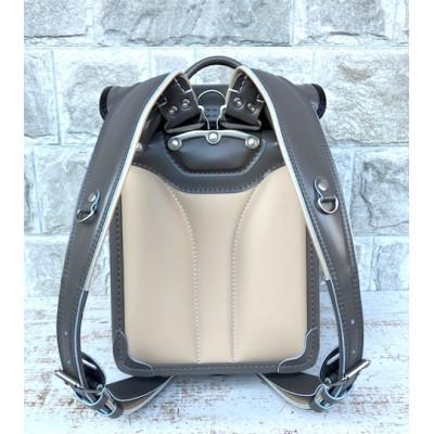 ふるさと納税 坂戸市 創業1955年 林カバン店オリジナル Uniキューブランドセル　グレージュ×ボルドーコンビ |  | 01