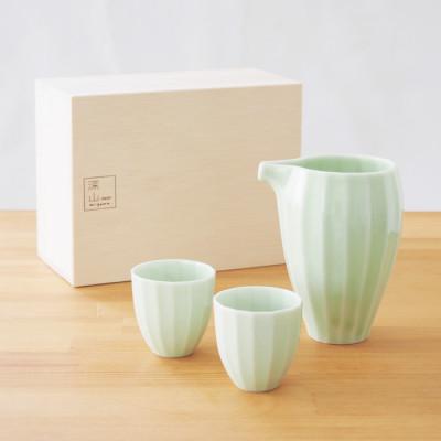 ふるさと納税 瑞浪市 【美濃焼】miyama.　立ち姿が美しい美濃焼の冷酒器セット(緑釉) |  | 03