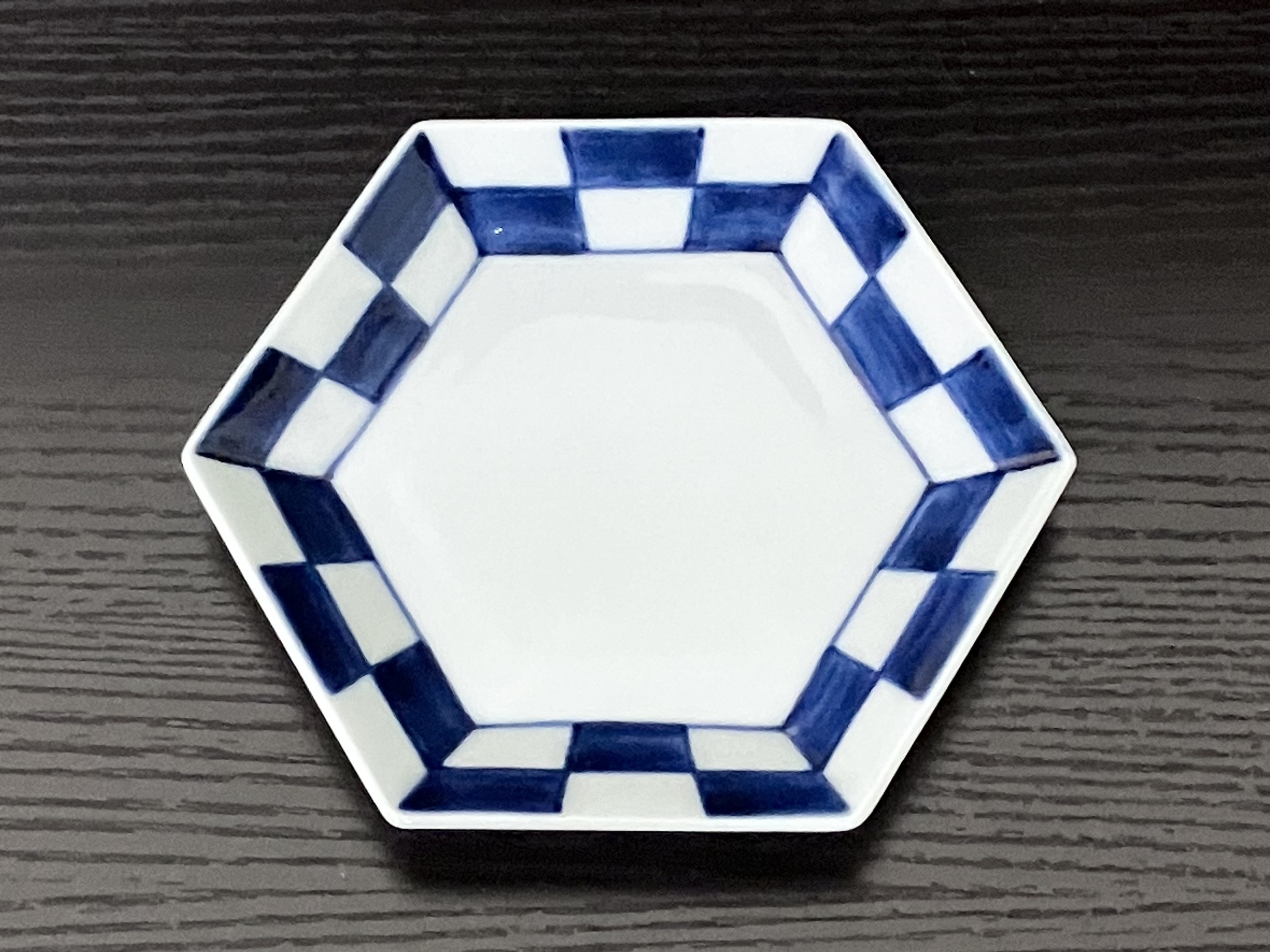 伊万里焼 市松亀甲小皿（青・赤）セット H1076_イメージ4