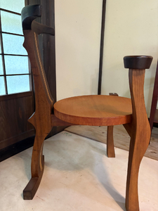 忍野工房　手作り家具「アームチェア（右肘掛け）」
