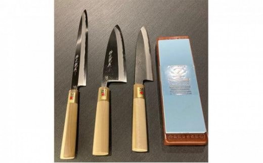 
                  刃物セット（祥太郎作柳刃、出刃、文化黒打）＋砥石【受注生産品 納期約1ヶ月】
                