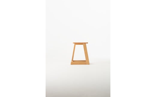 〈大雪木工〉はんの木の家具 スタッキングスツール（布座：オレンジ）◆高島屋選定品◆【99000182】