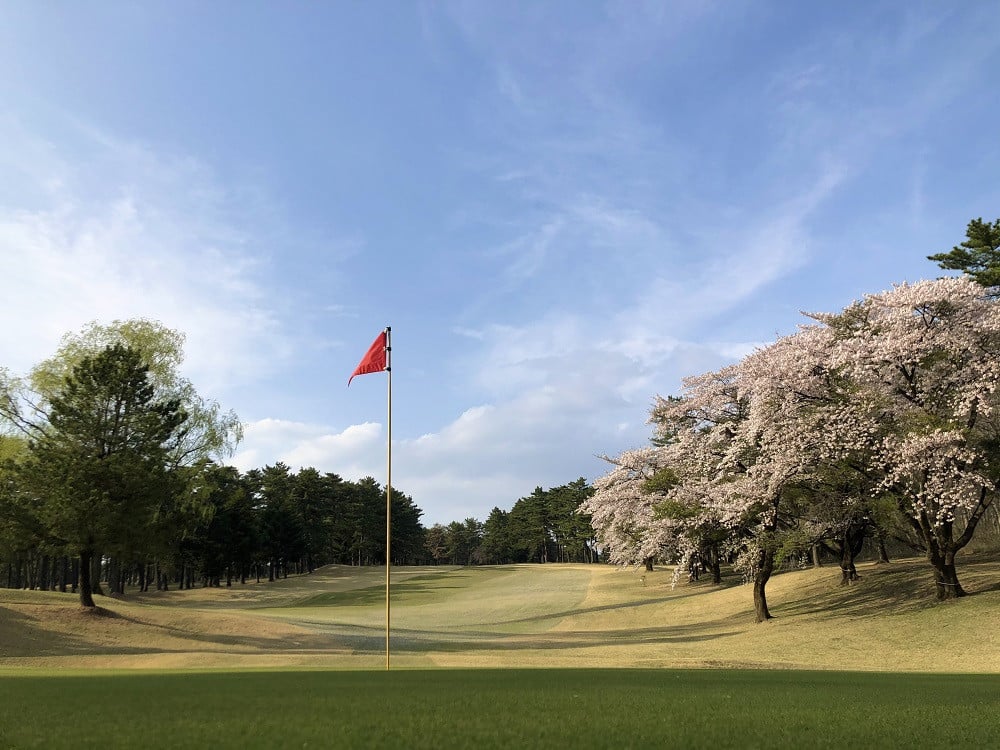 赤城国際カントリークラブ 利用券 (60,000円分) | ゴルフ場 ゴルフ利用券 ゴルフクーポン ラウンドプレー ゴルフチケット ハーフラウンド 関東ゴルフ場 都心近郊 ゴルフクラブ アイアン ドラ