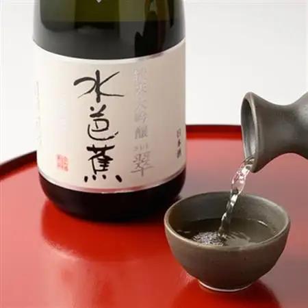 水芭蕉 純米大吟醸 翠 720ML (化粧箱入り)_酒・アルコール 純米大吟醸 日本酒 sake サケ_【1573108】