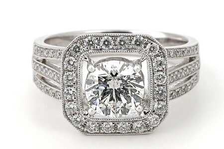 【一点もの】ダイヤモンド（1.010ct）プラチナリング　R88　K05144-H