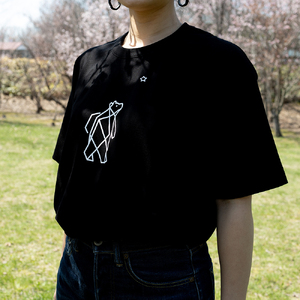 「知床トコさん」×久米繊維 　コットンTシャツ Lサイズ・ブラック　折り紙柄　半袖
