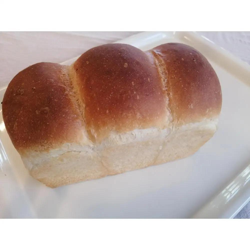 北海道満喫　北海道産小麦・無添加の香り豊かな酒粕のパンドミー4本セット_03872