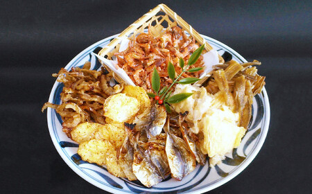 京ひな 隠し剣 純米大吟醸 720ml おつまみセット(特選珍味詰合せ「玉手箱」)【えひめの町(超)推し!】(423)